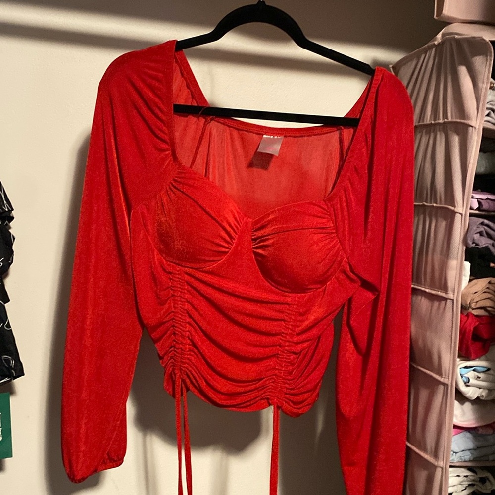 Cropped long sleeve